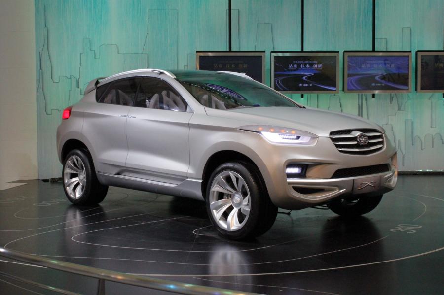  FAW X Concept SUV 2011 года  (фото 13 из 38)